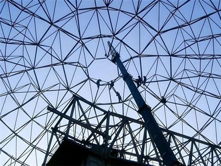 Steel Structure Bolt Ball Grid Gymnasium suppliers